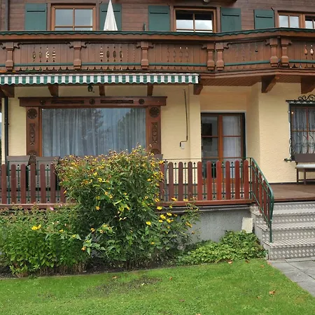 Haus Karoline Apartamento